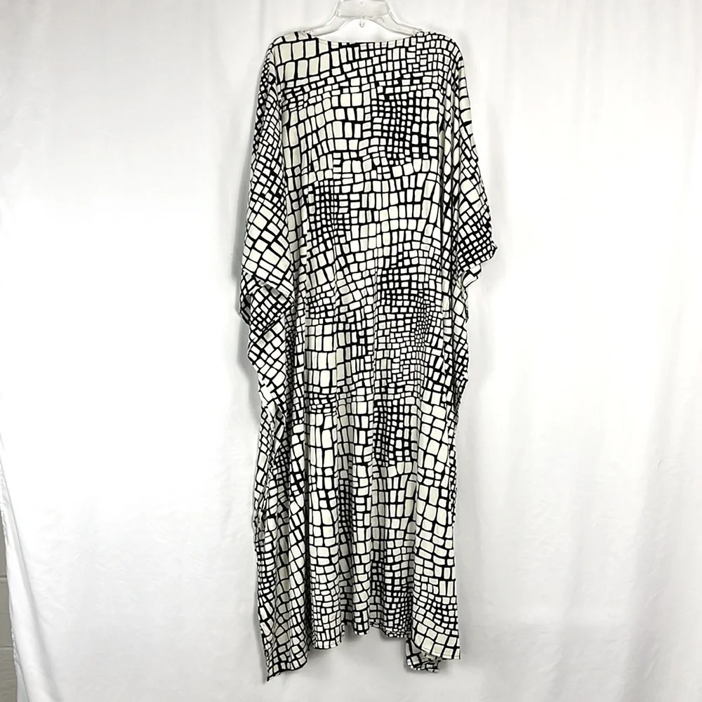 Joan Rivers Dress - Picture 2 of 8